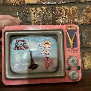 I Dream of Jeanie Collector’s Item Tin Box